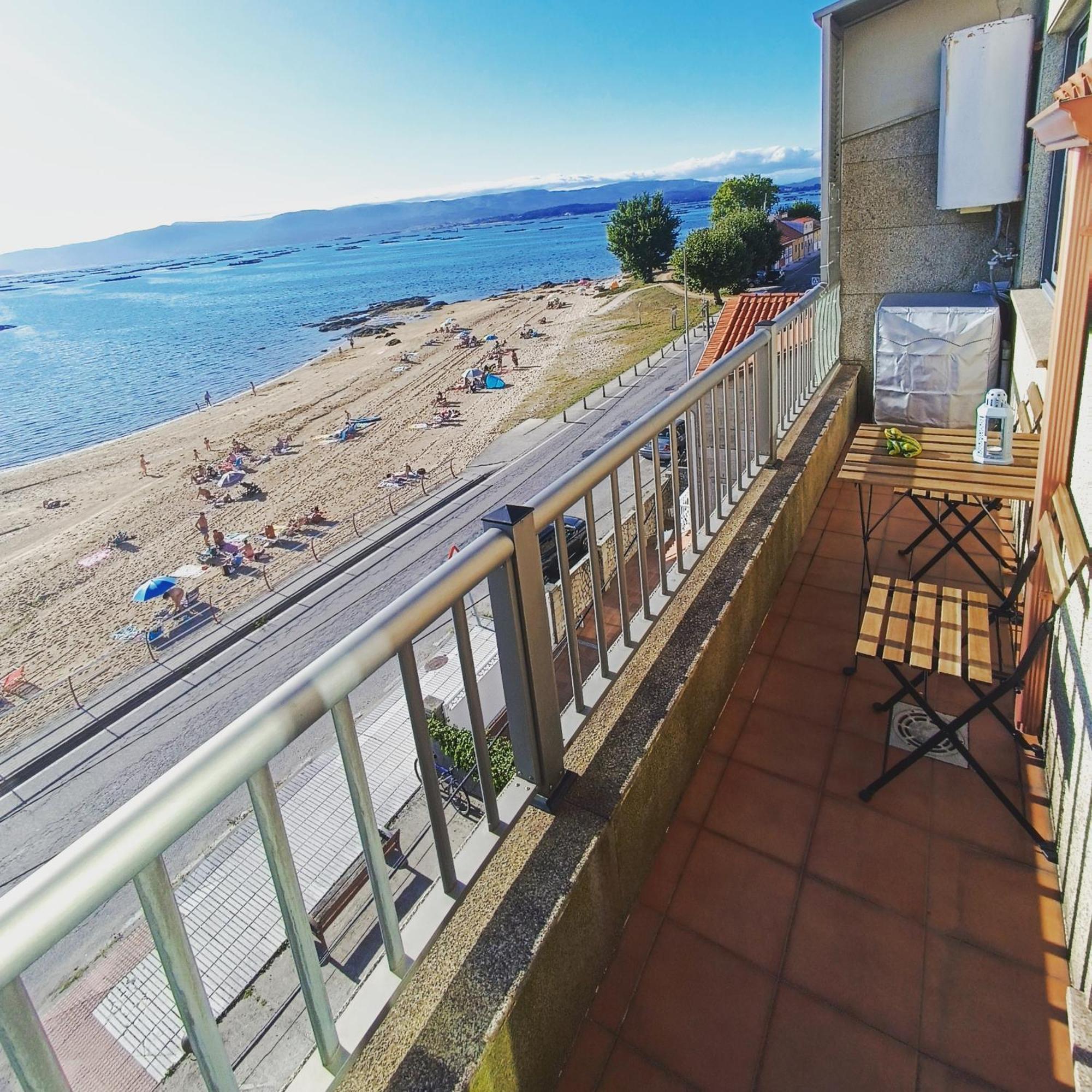 شقة Mirador Mar De Castelao, 1ª Linea De Playa Urbana فيلانويفا دي أروسا المظهر الخارجي الصورة