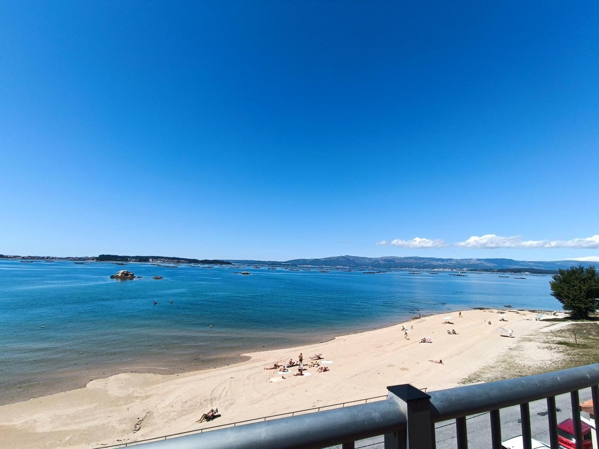 شقة Mirador Mar De Castelao, 1ª Linea De Playa Urbana فيلانويفا دي أروسا المظهر الخارجي الصورة